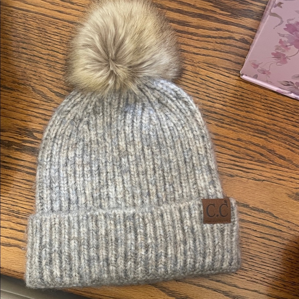 C.C Light Gray Knit Beanie with Faux Fur Pom